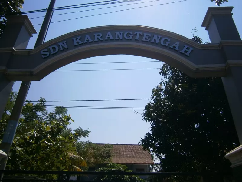 Sekolah 4